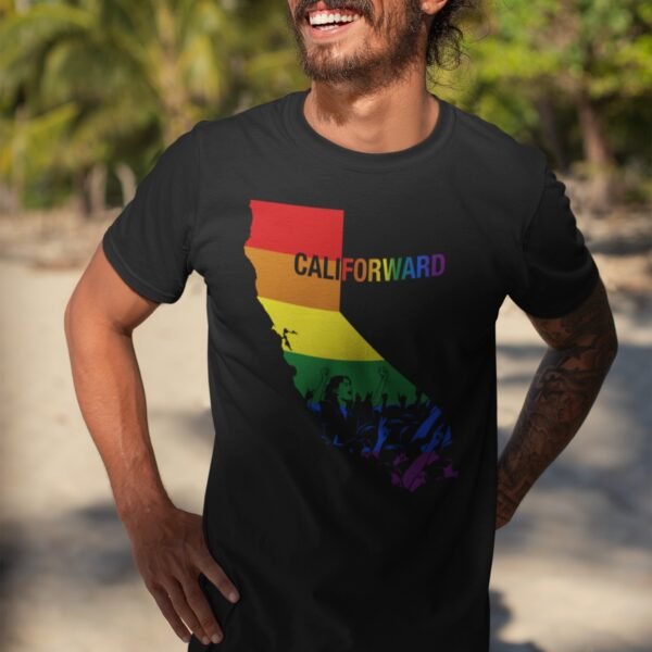CaliForward Love - T-Shirt