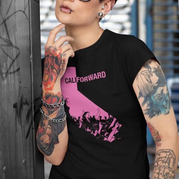 CaliForward Pink - T-Shirt