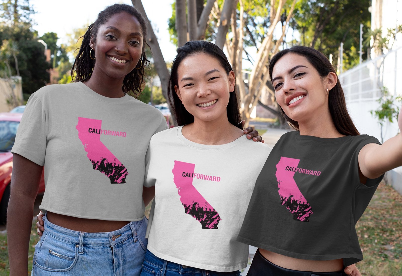 CaliForward Pink - Cropped T-Shirt